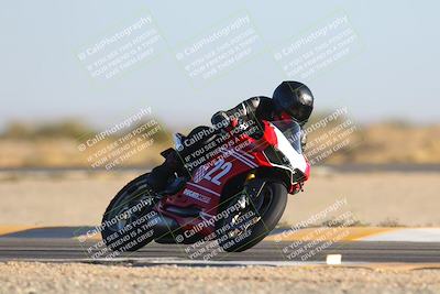 media/Dec-09-2023-SoCal Trackdays (Sat) [[76a8ac2686]]/Turn 15 Set 1 (230pm)/